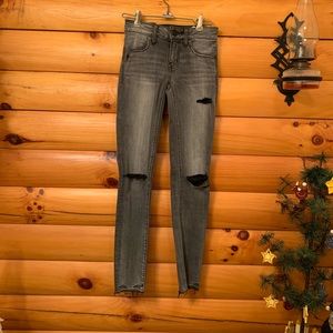 American Eagle destroyed  size 2